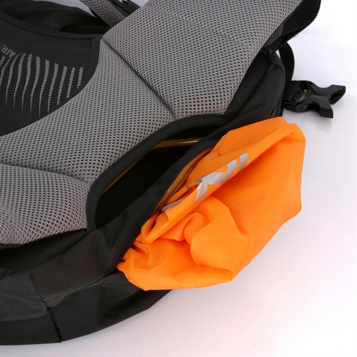 HUSKY Cingy 30 Lt Sırt Çantası (Siyah)