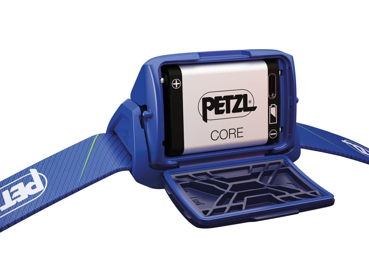 PETZL TIKKA CORE Kafa Feneri (450 lümen)