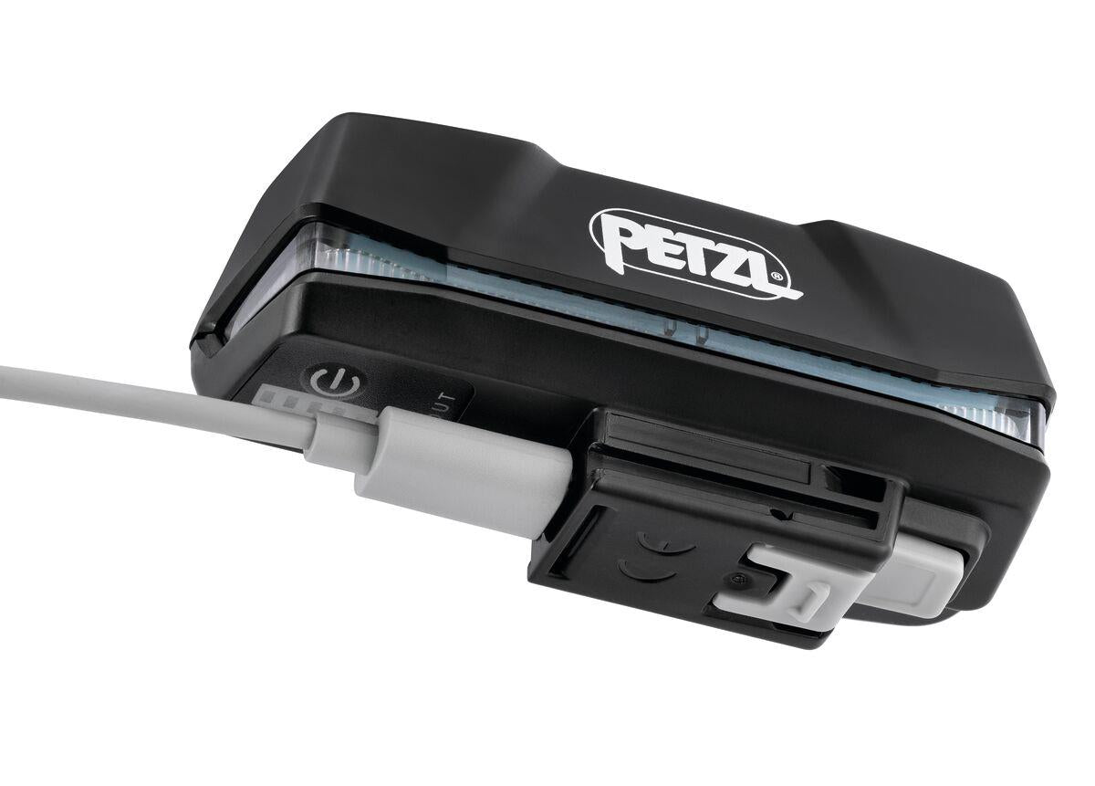 PETZL XENA Kafa Feneri (1400 lümen)